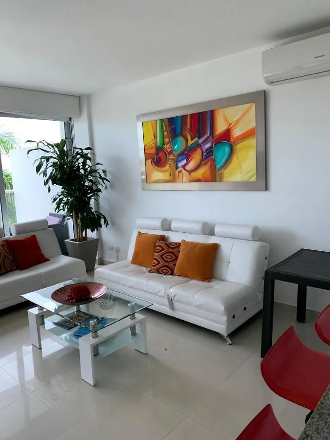 アパート Apartamento Confort Frente A La Playa En Cartagena! コロンビア